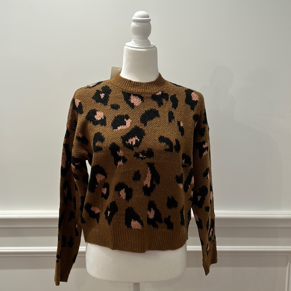 BBWM leopard print‎ sweater NWT size small